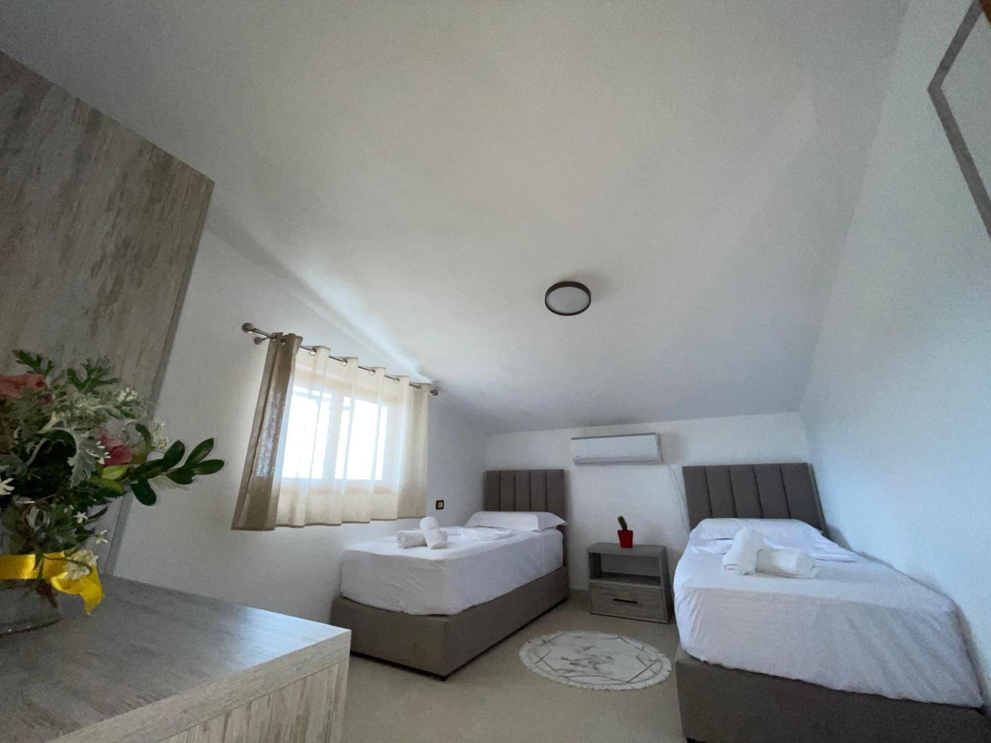 Prela'S Rooms Shkodër 外观 照片